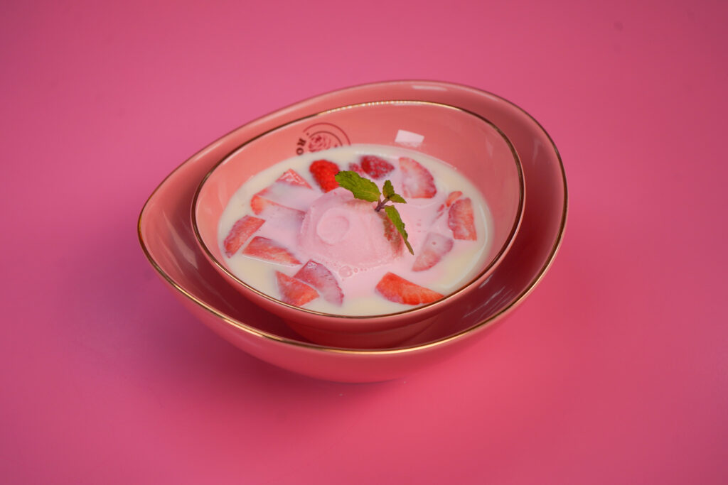 Artfully plated rose-themed desserts at Colombo’s luxury café
